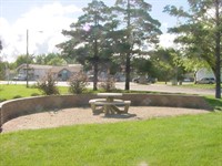 Linden_Park_Front.jpg